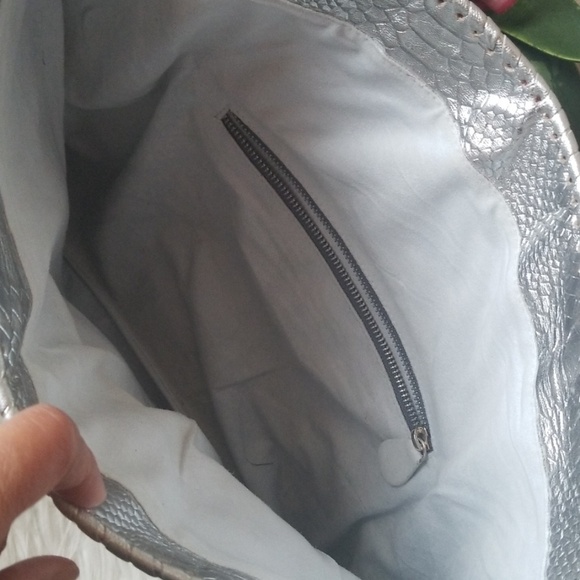 Silver Metallic Snakeskin Stamped Large Party Bag - Picture 5 of 8